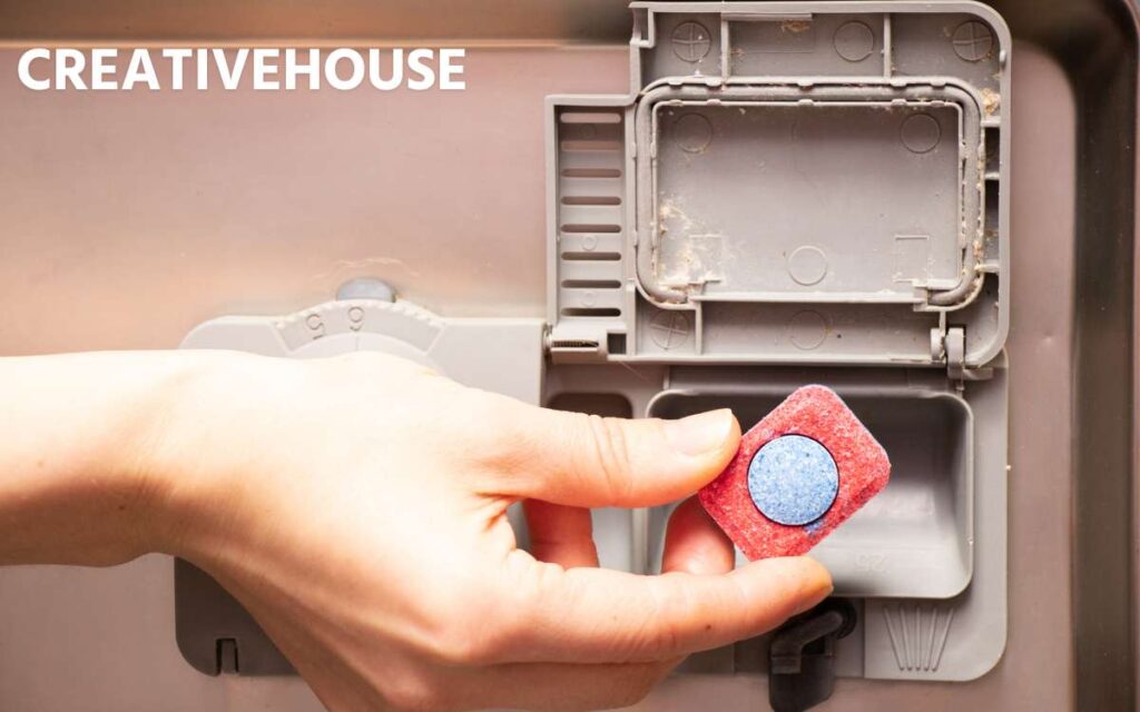 What Should You Pick Betwee Cascade vs Dishwasher Detergent