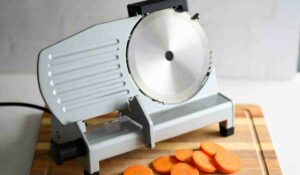 6 Reasons Your Food Slicer Isn’T Cutting Properly[1]